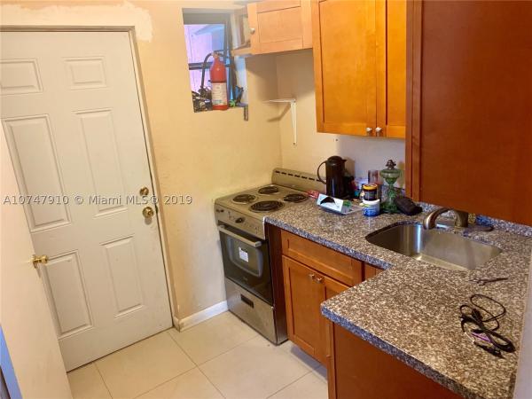 Scott Lake Manor, 1621 NW 179th St, Miami Gardens, Florida 33169, image 3