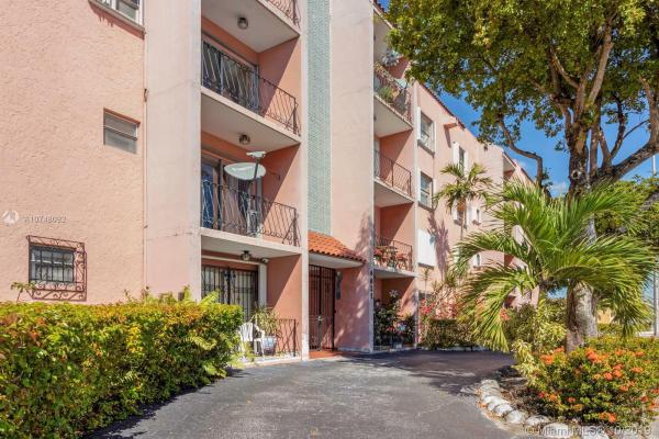 Valencia Terrace, 6825 W Flagler St #301, Miami, Florida 33144, image 2