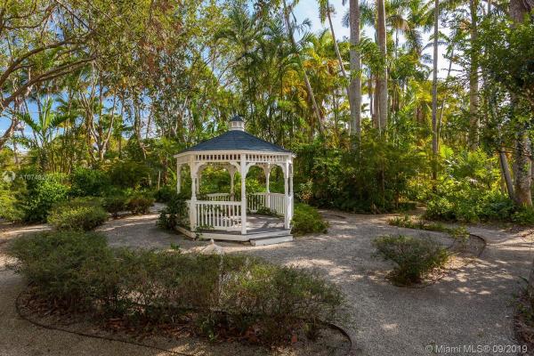Pinecrest Residential, 6701 SW 101 St, Pinecrest, Florida 33156, image 2
