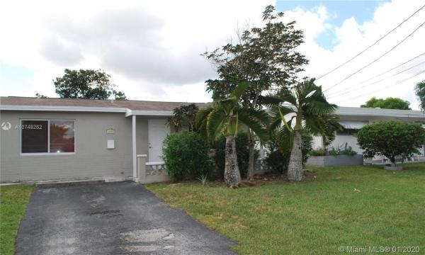 Gold Key Villas, 6828 NW 29th St, Sunrise, Florida 33313, image 2