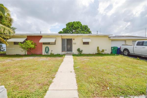 Scott Lake Manor, 1200 NW 183rd St, Miami Gardens, Florida 33169, image 2