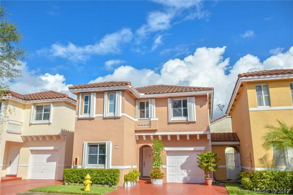 Mahogany Isle Homes, 14840 SW 104th St #97, The Hammocks, Florida 33196, image 2