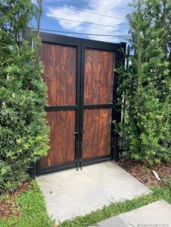 Miami Gateway, 1252 SW 74th Ave, Coral Terrace, Florida 33144, image 2