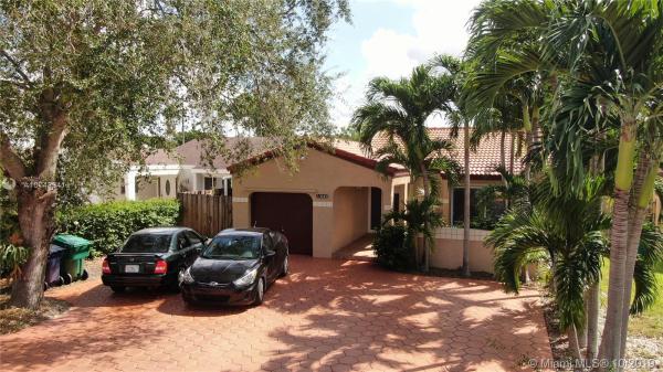 Kendall Hammock Oaks, 11061 SW 142nd Ct, The Hammocks, Florida 33186, image 2
