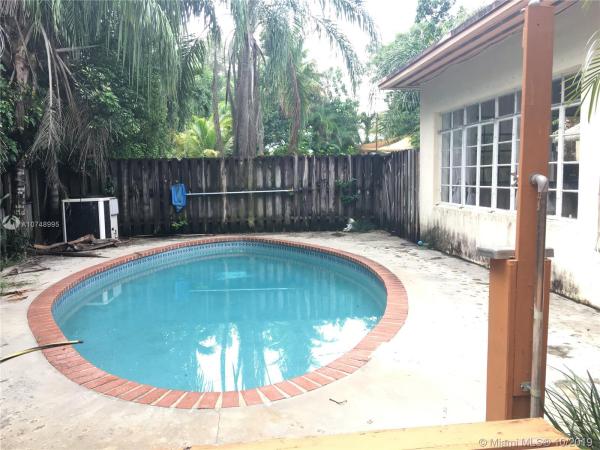 Biscayne Lawn, 11801 NE 11th Ave, Biscayne Park, Florida 33161, image 2