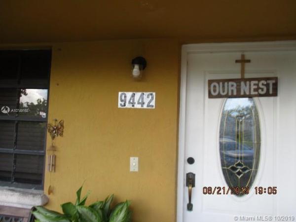 Barlovento, 9442 SW 17th St, Westchester, Florida 33165, image 2