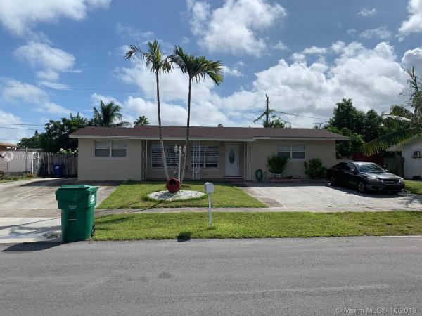 South Miami Heights Manor, 17431 SW 119th Ct, South Miami Heights, Florida 33177, image 2