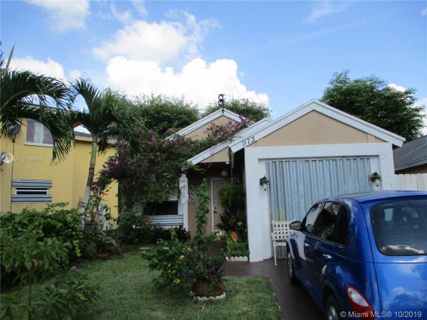 Villas Of Palm Bay, 973 SW 8th Pl, Florida City, Florida 33034, image 2