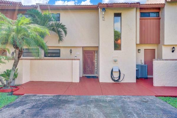 Kendall Walk, 8942 SW 149th Pl, The Hammocks, Florida 33196, image 2