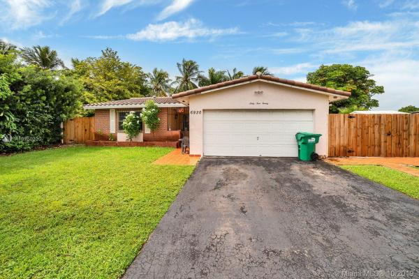 Sunset West, 6920 SW 132nd Pl, Kendale Lakes, Florida 33183, image 2