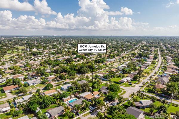 South Coral Homes, 10031 Jamaica Dr, Cutler Bay, Florida 33189, image 2