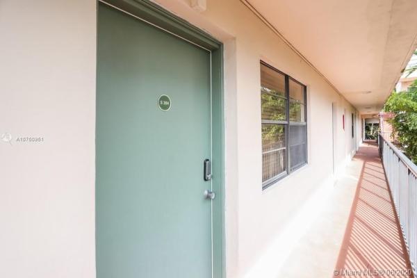 Courtyards Of The Grove, 3240 Mary St #S304, Miami, Florida 33133, image 2