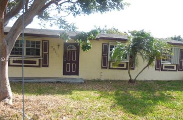 Gem Homes, 29711 SW 147th Ave, Leisure City, Florida 33033, image 2