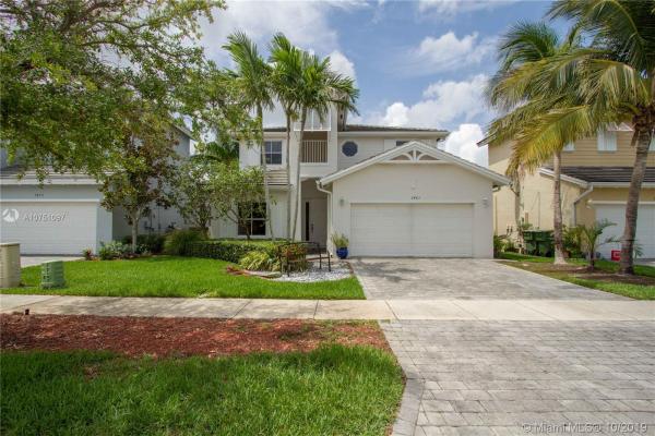 Antigua At Oasis, 3481 NE 2nd St, Homestead, Florida 33033, image 2