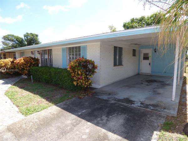 Park Manor, 461 W 33rd St, Riviera Beach, Florida 33404, image 2