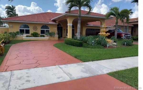 1506 SW 143rd Ct, Unincorporated Dade County, Florida 33184, image 2