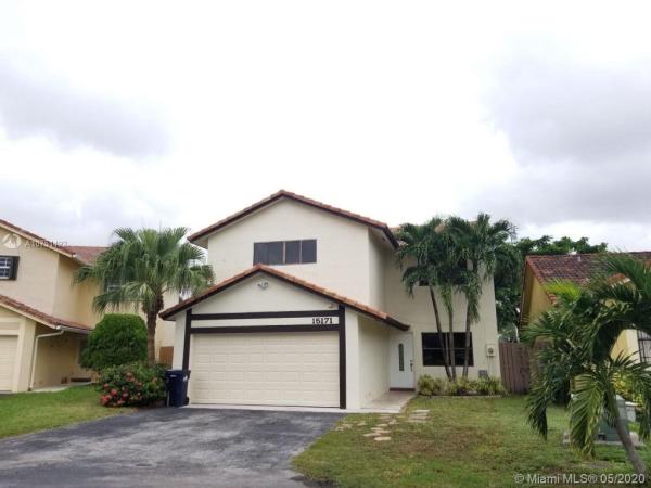 15171 SW 94th Ter, The Hammocks, Florida 33196, image 2