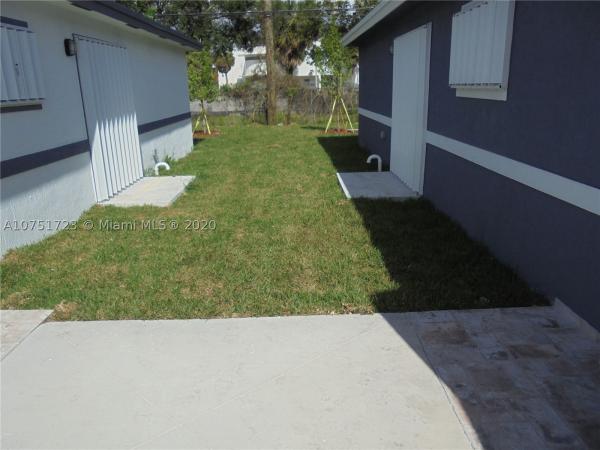Gladeview No HOA, 2271-2273 NW 66th St, Gladeview, Florida 33147, image 3