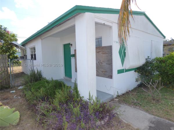 Monroe Heights, 1125 W 26th Ct, Riviera Beach, Florida 33404, image 2