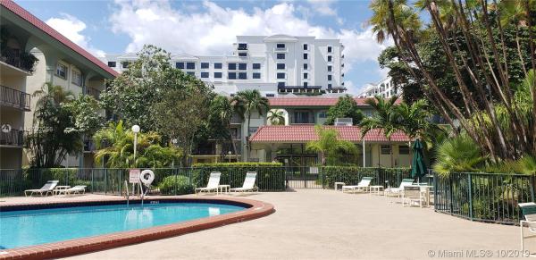Granada Dadeland, 8107 SW 72nd Ave #312E, Glenvar Heights, Florida 33143, image 2