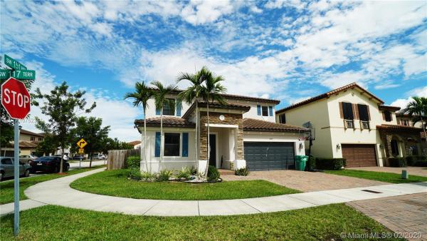 Gardens By The Hammocks, 15173 SW 117th Ter, The Hammocks, Florida 33196, image 2