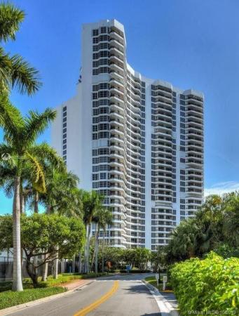 Mystic Pointe Tower 600, 3400 NE 192nd St #1407, Aventura, Florida 33180, image 2