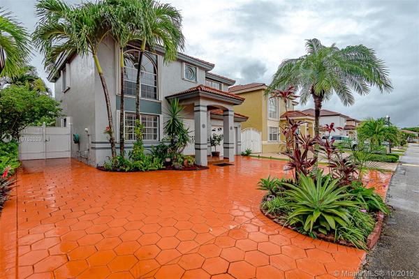 Marbella Park, 8516 NW 196th Ter, Hialeah, Florida 33015, image 2