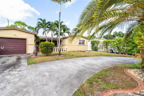 Miramar Park, 7649 Fairway Blvd, Miramar, Florida 33023, image 2
