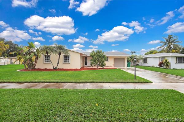 Bel Aire, 18524 SW 90th Ct, Cutler Bay, Florida 33157, image 2