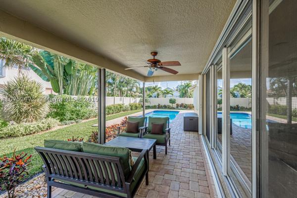 Royal Pine Estates, 157 Royal Pine Cir S, Royal Palm Beach, Florida 33411, image 2