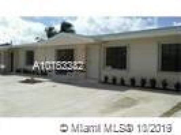 Palmland Homes South, 15310 SW 302nd St, Leisure City, Florida 33033, image 2