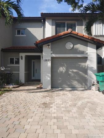 Harbour Lake Townhomes, 12825 SW 28th Ct, Miramar, Florida 33027, image 2
