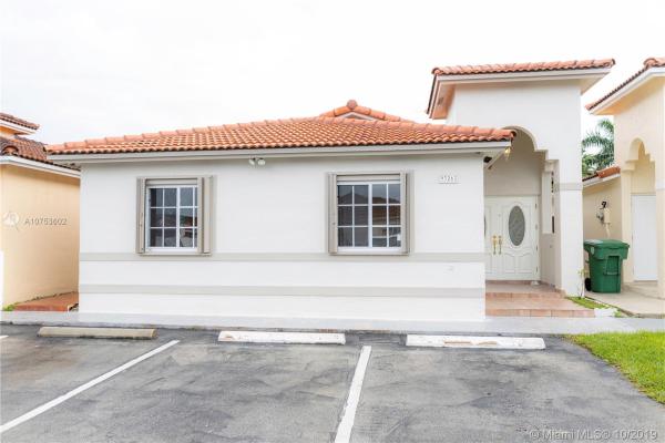 Los Palacios, 9326 NW 120 Ter #179, Hialeah Gardens, Florida 33018, image 2