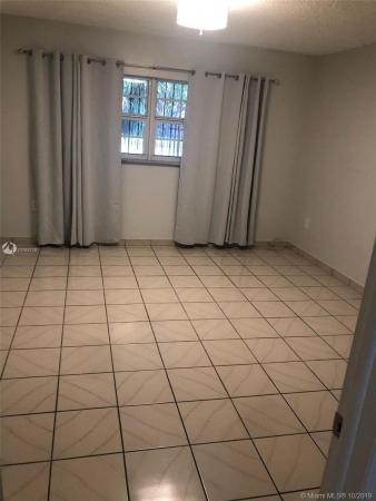 Park East, 130 NW 87th Ave #105, Fountainebleau, Florida 33172, image 2