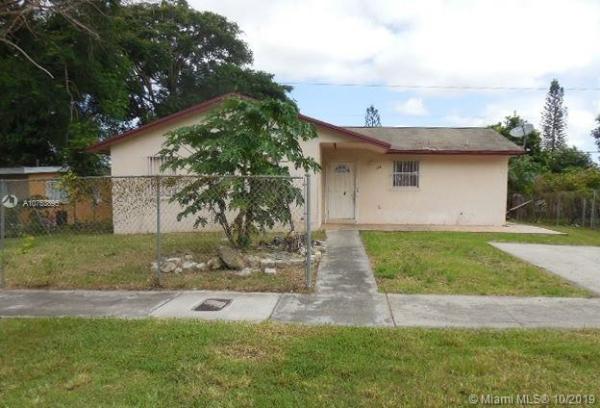 Friedland Manor, 750 SW 7th St, Florida City, Florida 33034, image 2