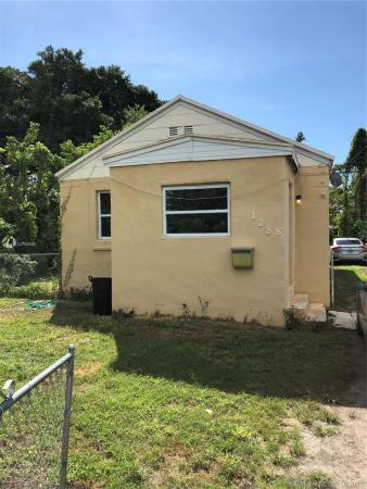 Palm Park, 1288 NW 52nd St, Miami, Florida 33142, image 2