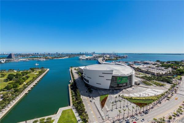 MarinaBlue, 888 Biscayne Blvd #2605, Miami, Florida 33132, image 2