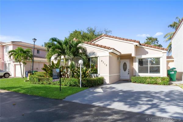 Tesoro At Forest Lakes, 9712 SW 166th Ct, The Hammocks, Florida 33196, image 2