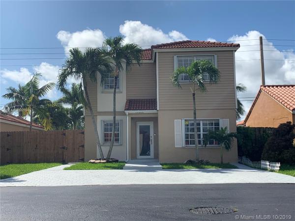 Deerwood Estates, 13026 SW 151st LN, Three Lakes, Florida 33186, image 2