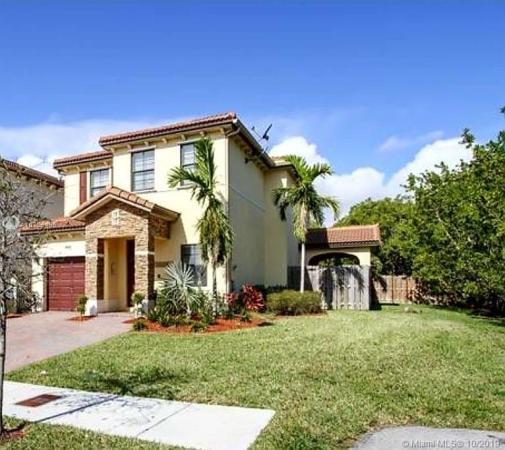 Trellis At Isles Of Bayshore, 8867 SW 227th Ter, Cutler Bay, Florida 33190, image 2