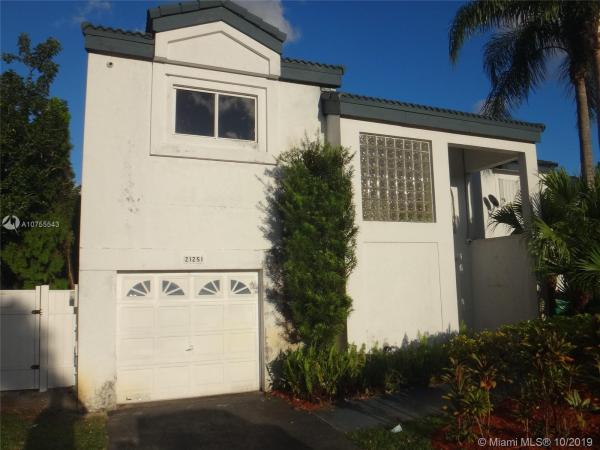 San Simeon, 21251 NE 3rd Ct, Ives Estates, Florida 33179, image 2