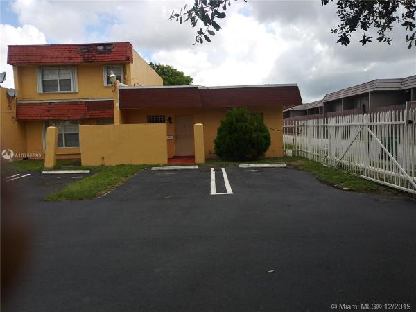 Cloverleaf Gardens, 612 NW 179th St, Miami Gardens, Florida 33169, image 2