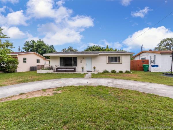 Miramar Tropical, 7767 Madeira St, Miramar, Florida 33023, image 2