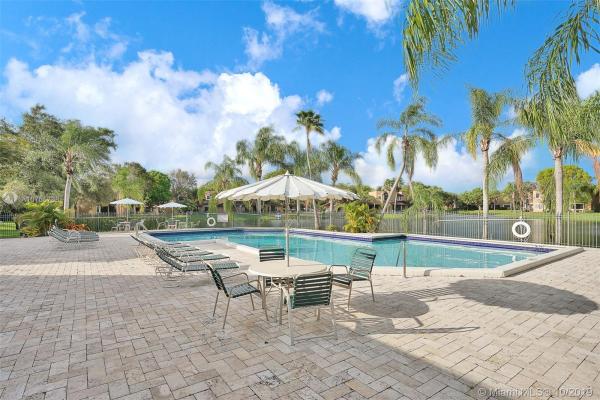 The Provinces Of Pierpointe At Pembroke Lakes, 11510 NW 10th St, Pembroke Pines, Florida 33026, image 2