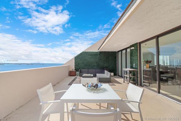 Brickell Key Two, 540 Brickell Key Dr #1528, Miami, Florida 33131, image 2