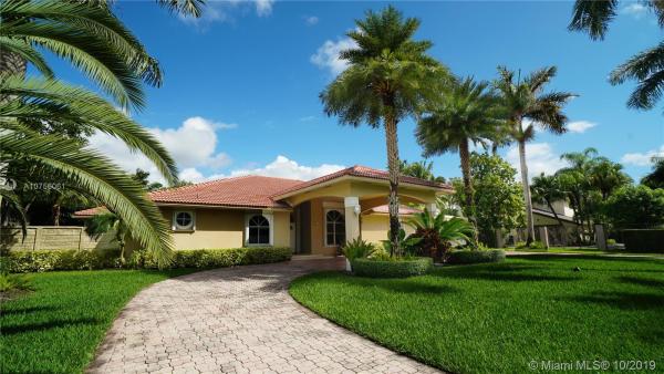 Clasca Robaina, 12371 SW 97th Ter, The Crossings, Florida 33186, image 2