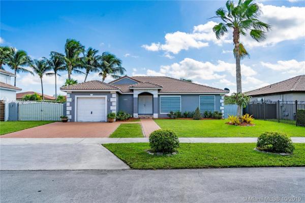 Quirch, 15254 SW 181st Ter, Richmond West, Florida 33187, image 2