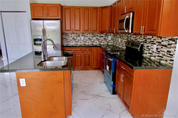 Bryn Mawr, 1612 Crandon Ave, Mangonia Park, Florida 33407, image 2