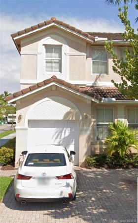 Kendall Breeze, 12497 SW 123rd Ter, Three Lakes, Florida 33186, image 2