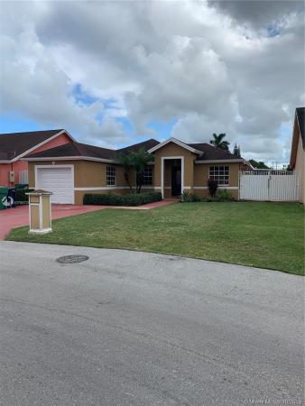 Chante Clare, 12990 SW 251st Ter, Princeton, Florida 33032, image 2